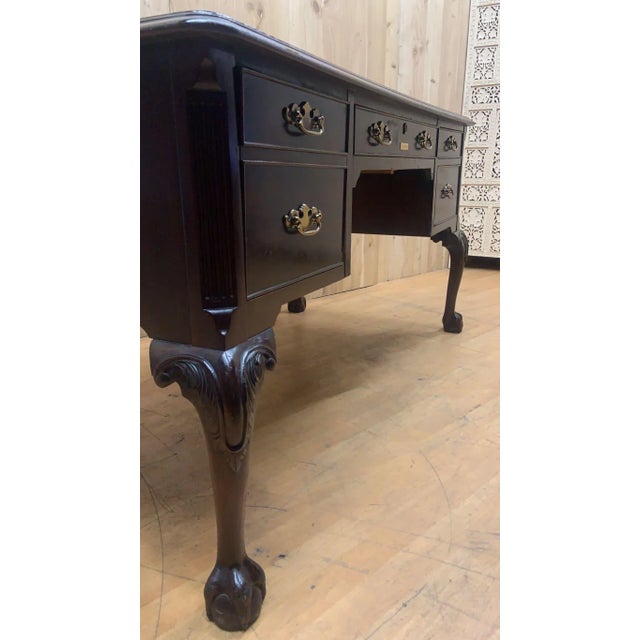 Vintage Heckman English Chippendale Style Tooled Leather Writing Desk For Sale - Image 12 of 12