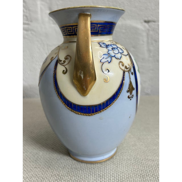 1910s Antique Morimura Bros. Nippon Double-Handled Porcelain Vase - Hand-Painted Floral For Sale - Image 5 of 10
