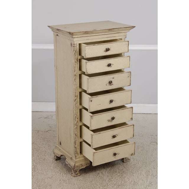1980s Habersham Plantation 7 Drawer Painted Lingerie Chest For Sale - Image 5 of 13