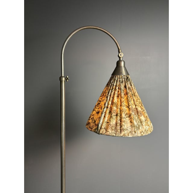 Gray Dutch Art Deco Bauhaus Giso 451 Arc Floor Lamp by Willem Hendrik Gispen, 1920s For Sale - Image 8 of 17
