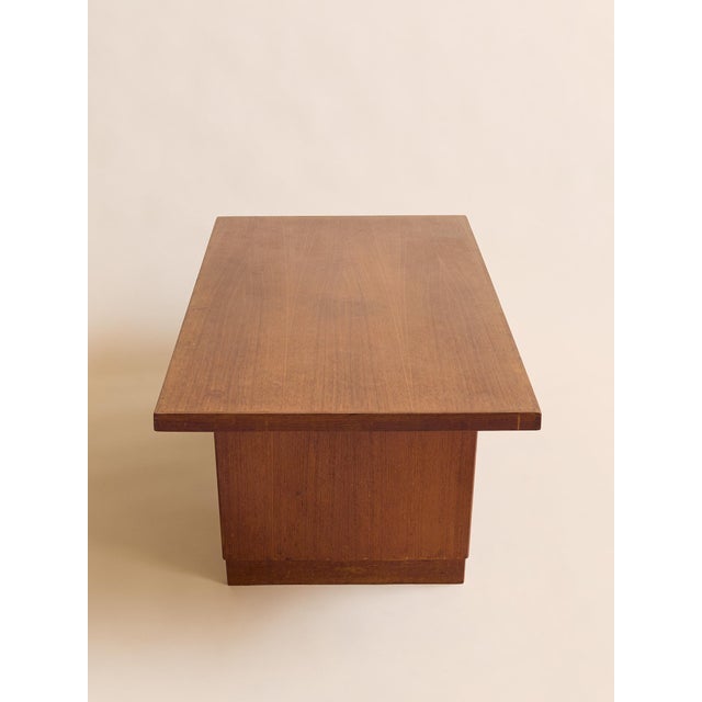 1950s The Vintage Mid-Century Brutalist Walnut Coffee Table For Sale - Image 5 of 9