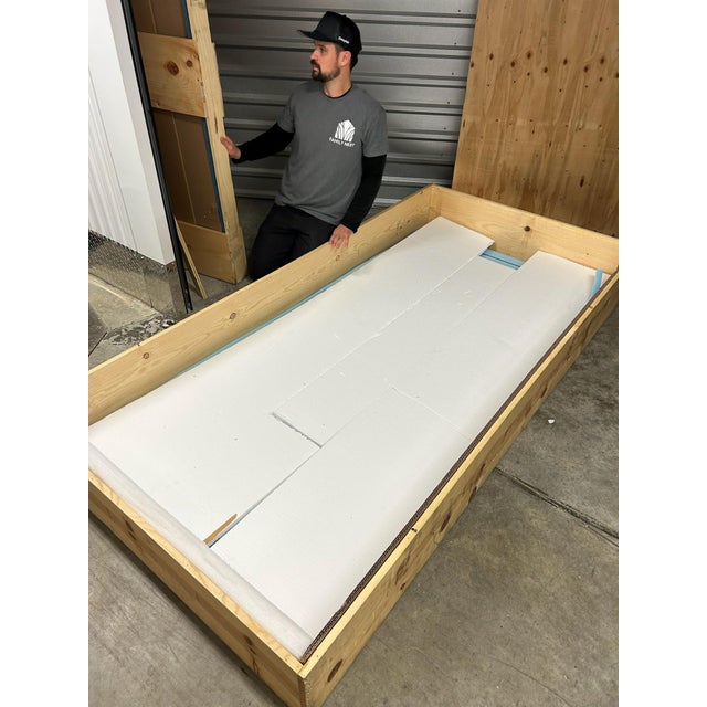 Transparent Vintage Postmodern Lucite Dining Table W/ 3/4" Beveled Glass Top For Sale - Image 8 of 12