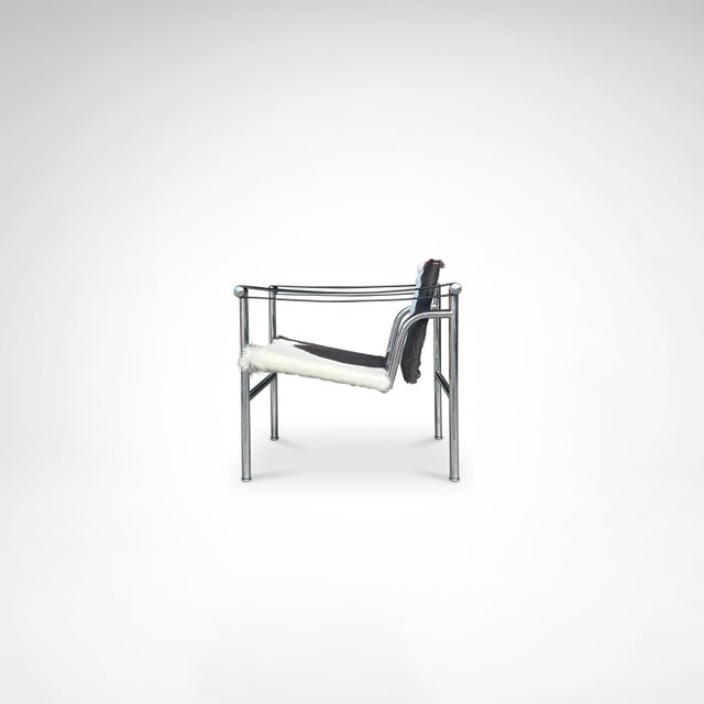 Bauhaus LC1 Ponyskin Armchair by Le Corbusier for Cassina, 1980s For Sale - Image 3 of 10