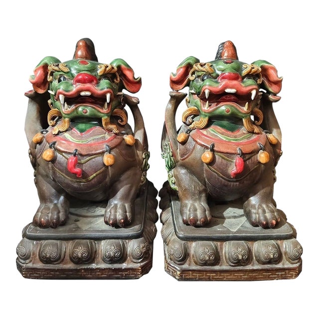 1950s Pair of Large Chinese Glaze Feng Shui Pixiu Wealth Guardian Sculptures For Sale