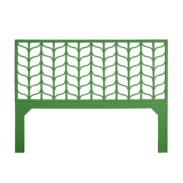 Coastal Ivy Standard Bed King, Bright Green For Sale - Image 3 of 7