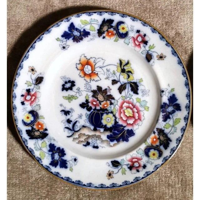 English Victorian Style Plates with Royal Arms Mark, 1837, Set of 4 For Sale - Image 6 of 13