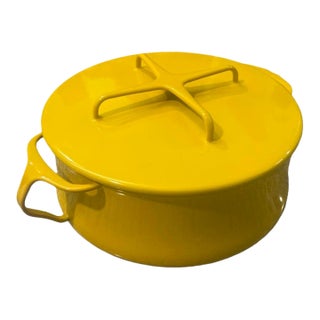 Vintage Mid-Century Modern 2nd Generation Dansk Kobenstyle Yellow Enamel 2 Qt Sauce Pan Jens Quistgaard For Sale