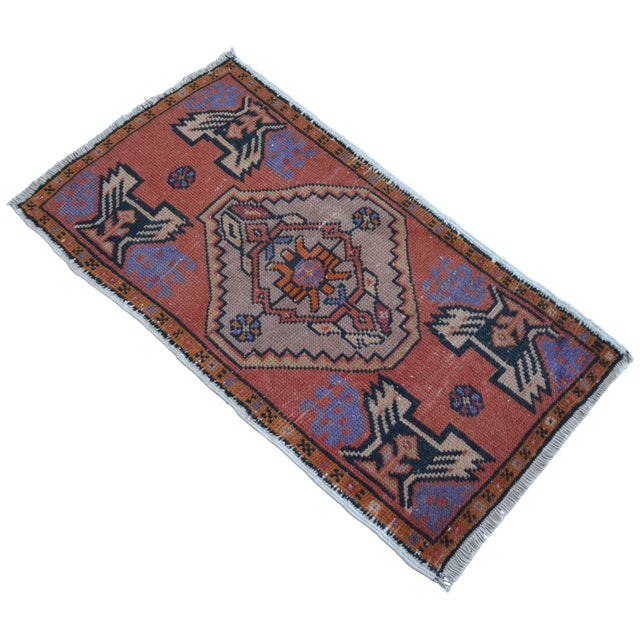 1970s Hand Knotted Small Rug Faded Colors Mat Entry Decor Turkish Rug - 1'7'' X 3' For Sale - Image 5 of 6