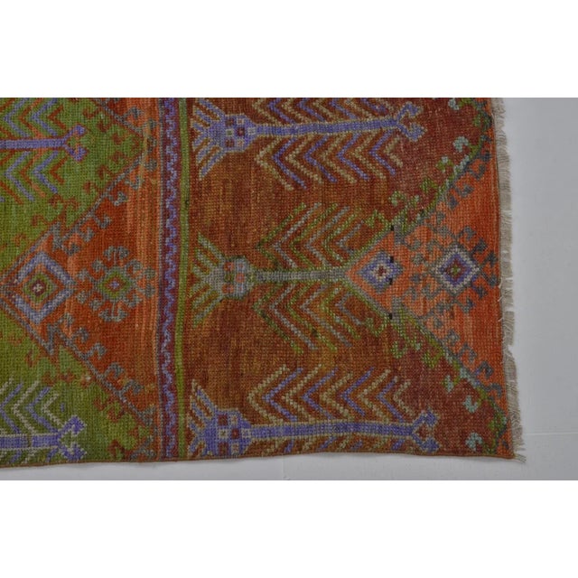 Kelly Green 1950s Traditional Neutral Home Decor For Sale - Image 8 of 10