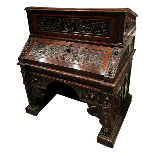 Italian Wooden Desk, 1820s For Sale
