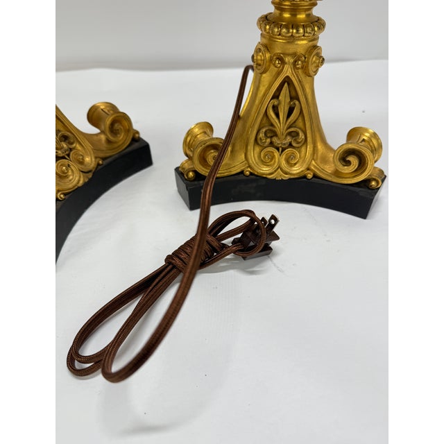 Neoclassical Parcel-Gilt and Patinated Bronze Tripod Zoomorphic Lamps C. 1900 For Sale - Image 17 of 17