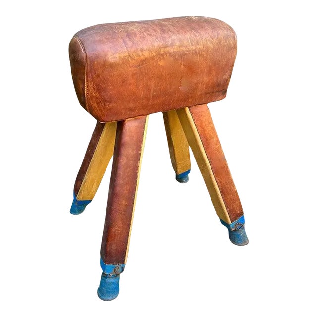 Gymnasium Leather Pommel Horse Bench Saddle Holder on Legs For Sale