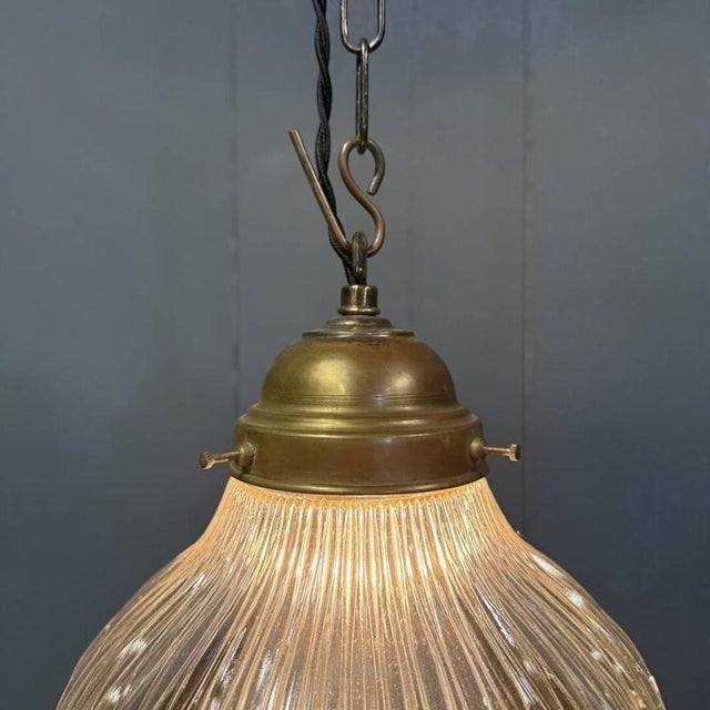 1920s Asteroid Pressed Glass Holophane Pendant Lamp with Brass Fixture, 1920s For Sale - Image 5 of 18
