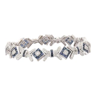 Art Deco 18kt Solid White Gold Diamond and 10.90 Ct Blue Sapphire Bracelet For Sale
