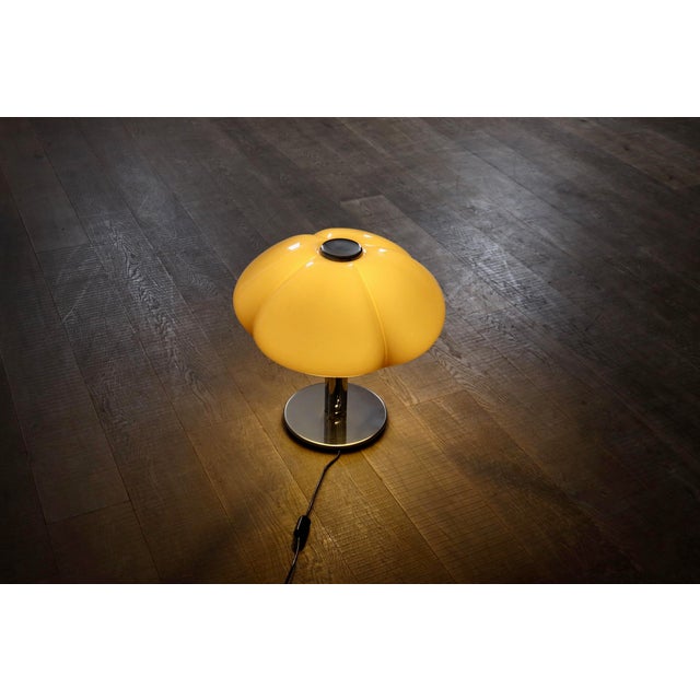 1960s Quadrifoglio Table Lamp by Gae Aulenti for Guzzini, Italy, 1970s For Sale - Image 5 of 10