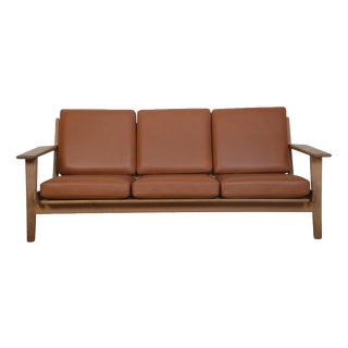 GE290 Three-Seater Sofa in Oak and Walnut by Hans Wegner, 1990s For Sale