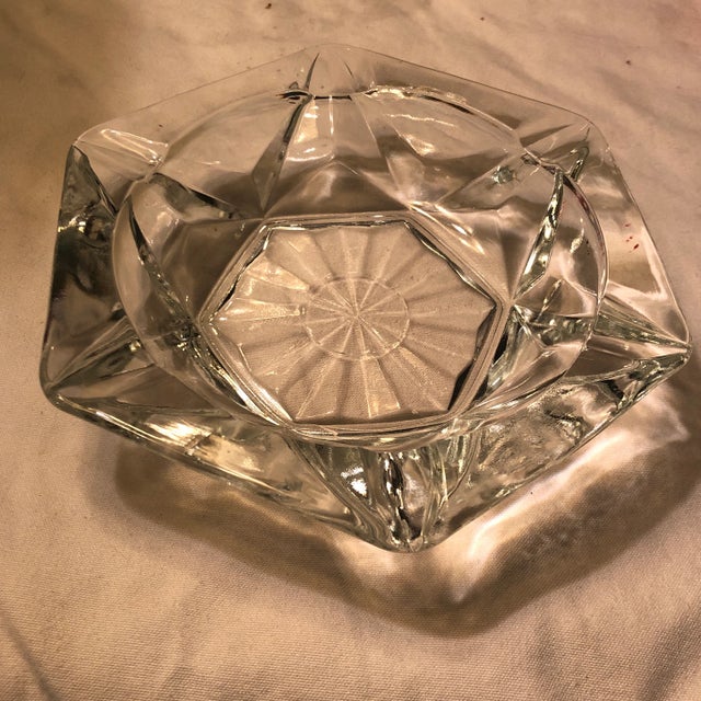 Contemporary Vintage Cut Glass Ashtray With Sun Burst Pattern For Sale - Image 3 of 9