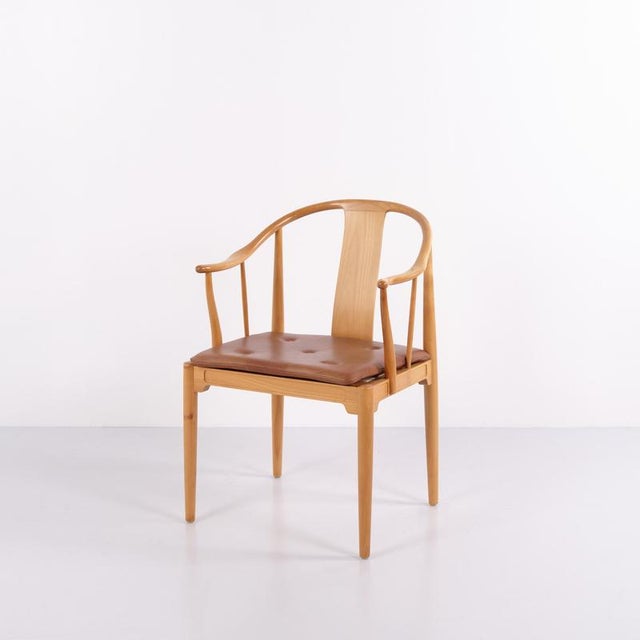 China Chairs FH 4283 in Cherry Wood with Leather by Hans J. Wegner for Fritz Hansen, 1970s, Set of 4 For Sale - Image 3 of 16