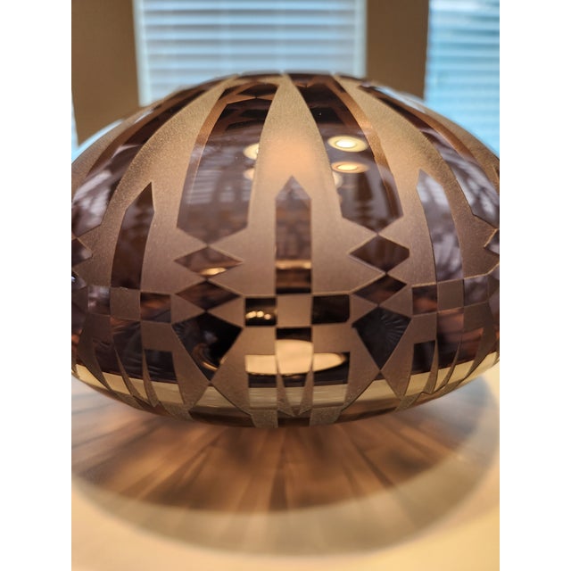 Mid-Century Modern Signed Gary Genetti Studio Art Glass Cameo Overlay Geometric Rose Bowl Vase, C. 1987 For Sale - Image 3 of 6