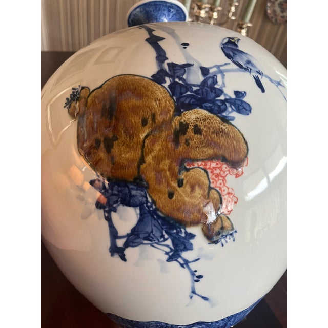 Chinese Hand-Painted Porcelain Container for Liquids For Sale In South Bend - Image 6 of 11