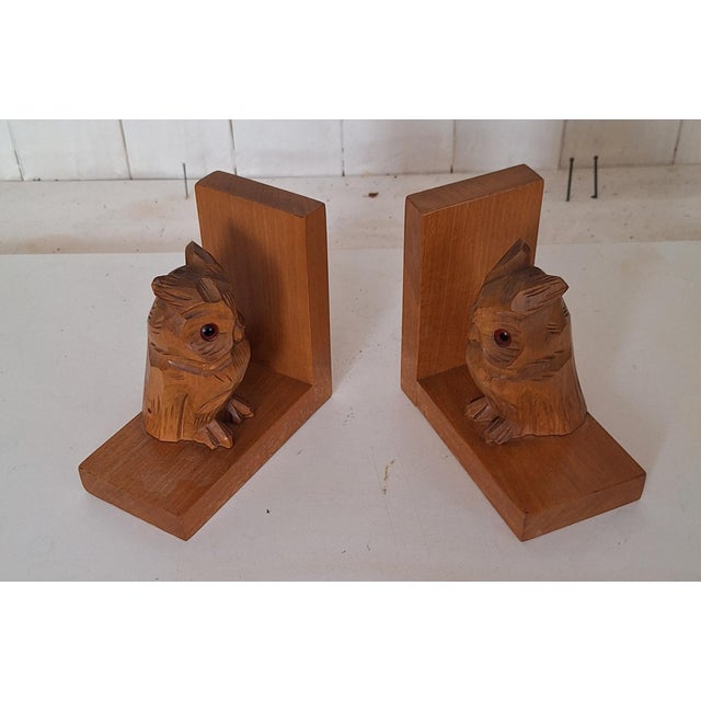 Mid-Century Modern Vintage Bookends with Beechwood Angles and Carved Maple Owls, 1960s, Set of 2 For Sale - Image 3 of 4