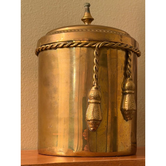 Hollywood Regency Vintage Hollywood Regency Brass Lidded Canister With Rope & Tassel Motif For Sale - Image 3 of 9