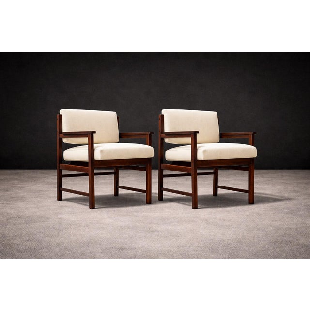 Brazilian Modern Pair of Armchairs in Rosewood & Beige Leather, Bureau, 1960s For Sale - Image 4 of 8