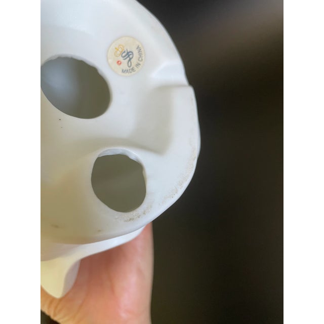 Vintage Gold Gild Bisque Porcelain Madonna Virgin Mary Holding Rose Bust Figurine For Sale - Image 11 of 13