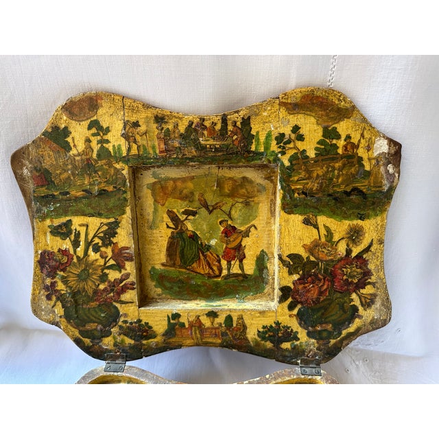 Venetian Lacquer Work Box, 1730s For Sale - Image 4 of 15