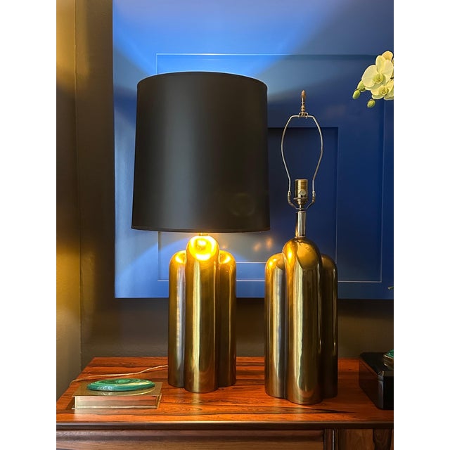 Mid-Century Modern Pair of 1930s Streamline Art Deco Style Lamps For Sale - Image 3 of 12