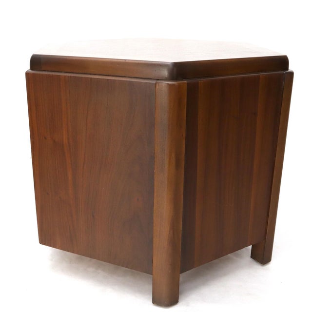 Late 20th Century Late 20th Century Pair of Hexagon Walnut End Side Tables w/ One Door Cabinets Storage Compartment For Sale - Image 5 of 17
