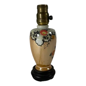 Mid 20th Century Vintage Hand Painted Peach Floral Bedside Table Lamp