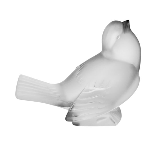 Glass Lalique France Moineau Hardi & Fier Crystal Sparrow Pair, 5", C. 1945–1955 For Sale - Image 7 of 14