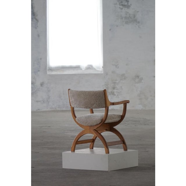 Mid-Century Kurul Armchair in Oak and Lambswool attributed to Henning Kjærnulf, 1960s For Sale - Image 9 of 18
