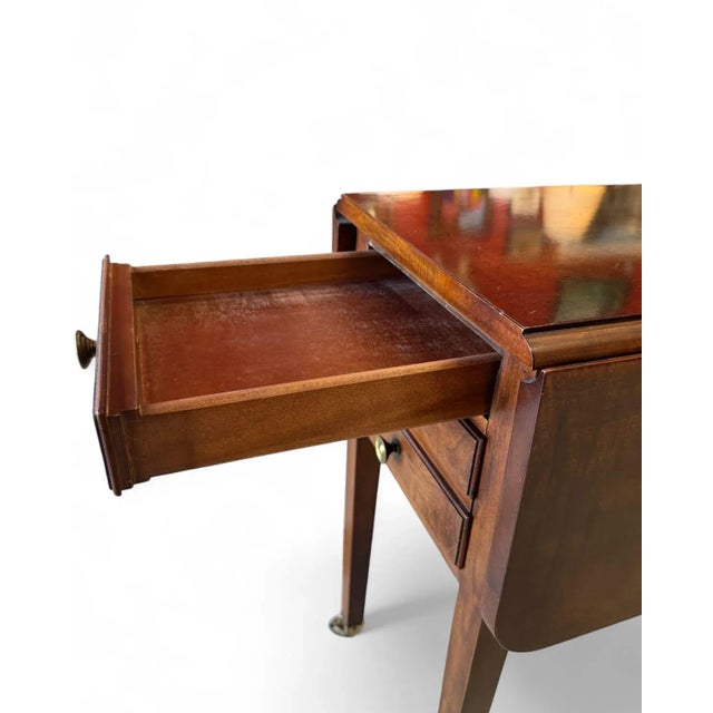 1980s Vintage Henredon Pembroke Table Aston Court, Drop Leaf For Sale - Image 10 of 16