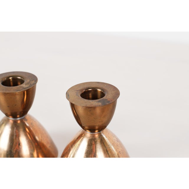 Metal Mid-Century Modern Copper Hourglass Candle Holder Pair For Sale - Image 7 of 9