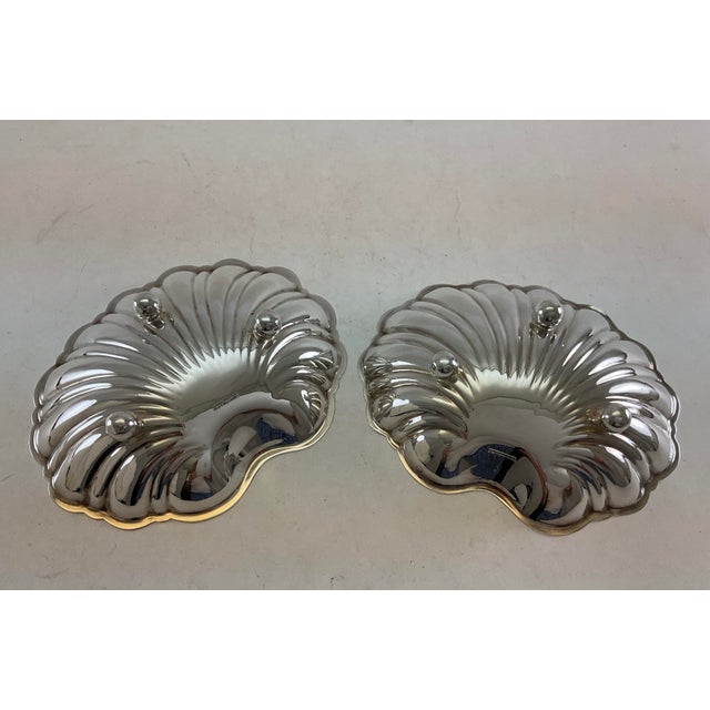 Metal 1980s Shell Shaped Silver Plate Sweet Dishes on Ball Feet - a Pair For Sale - Image 7 of 13