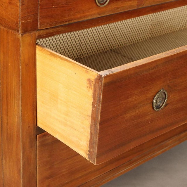 Early 19th Century Italian Directoire Chest of Drawers in Walnut For Sale - Image 5 of 10