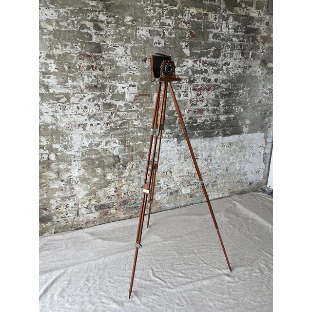 Tokyo craftsmanship meets timeless design. Capture the essence of early photography with this stunning vintage Wista Field...