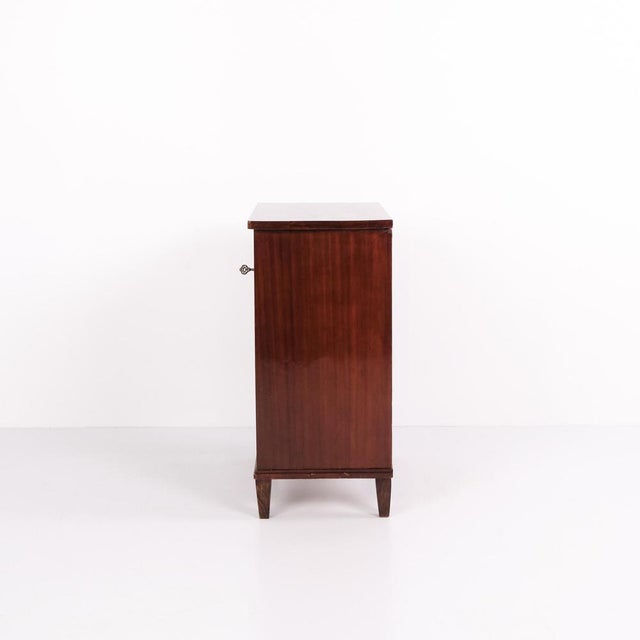 Antique Mahogany Chest of 4 Drawers with Tapered Legs, 1860s For Sale - Image 9 of 11