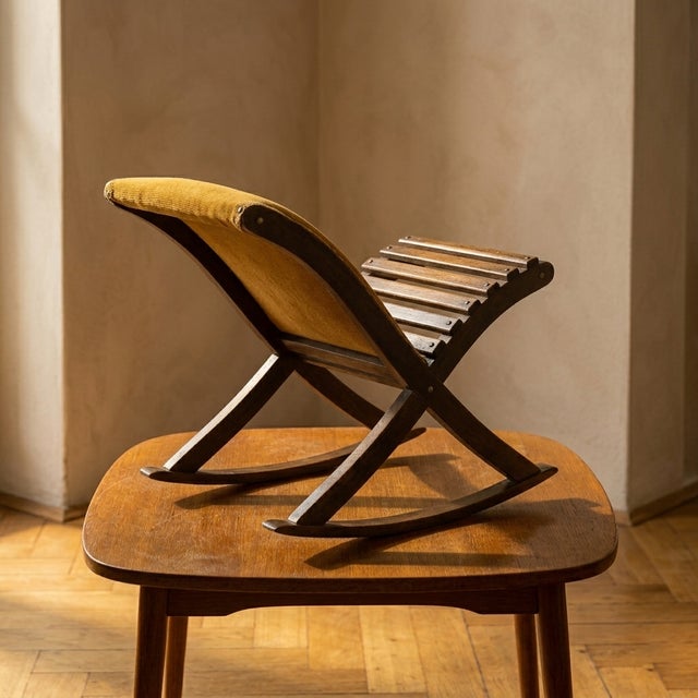 Mid-Century European Wooden Kneeling Prayer Stool, 1970s For Sale - Image 3 of 5