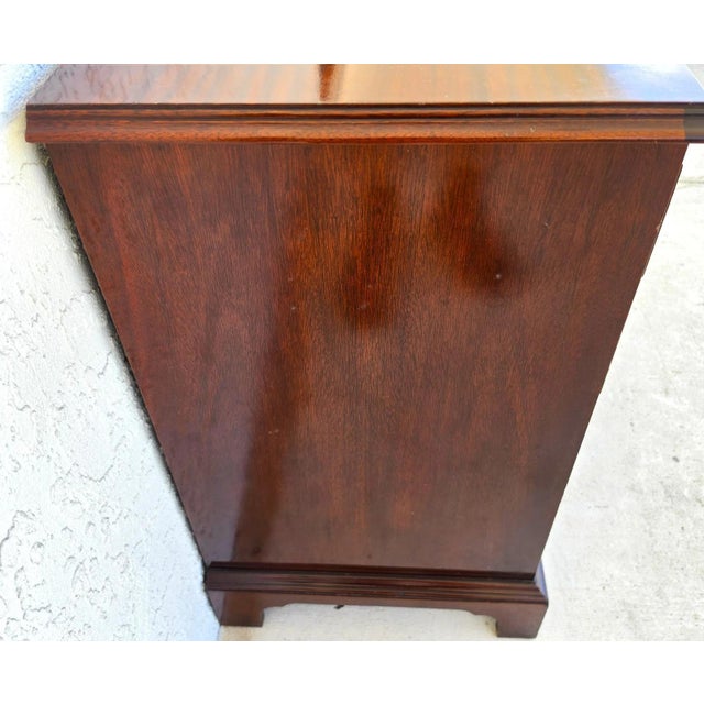 Wood Councill Craftsmen Banded Mahogany Chippendale Bachelor Chest W Pullout Surface For Sale - Image 7 of 13