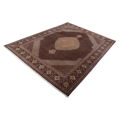 Hand-Knotted Middle Eastern Rug For Sale - Image 11 of 11