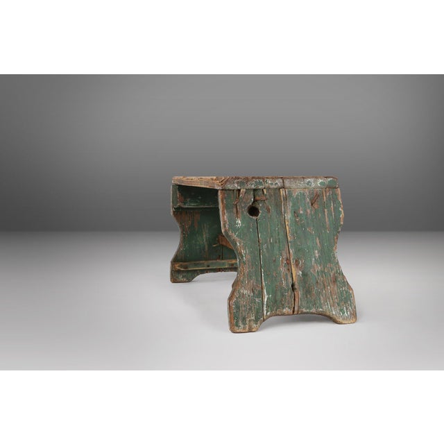 Rustic Industrial Green Wooden Stool, France, 1900s, 1890s For Sale - Image 3 of 12
