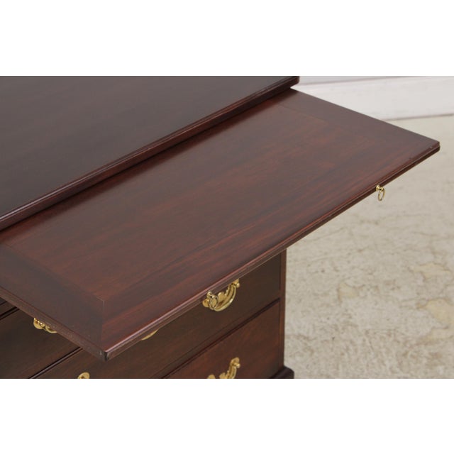 Brown Pair Stickley Colonial Williamsburg Mahogany Bachelor Chests For Sale - Image 8 of 18