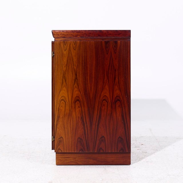 Mid 20th Century Skovby Mid Century Danish Rosewood Credenza Bar Cabinet For Sale - Image 5 of 8