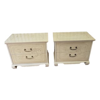 1960s Drexel Heritage Pair of Nightstanda For Sale
