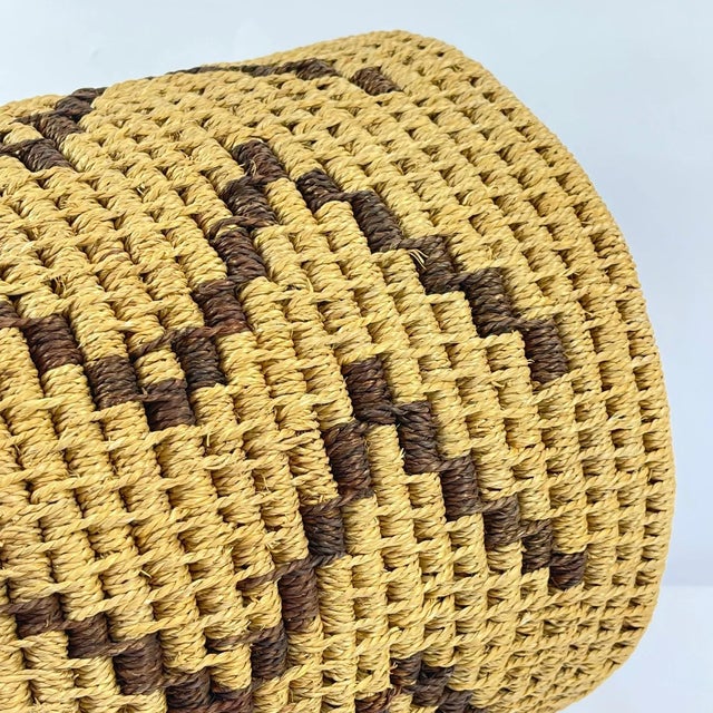 African Early 20th Century Swazi Basket MATTER COLLECTION For Sale - Image 3 of 6