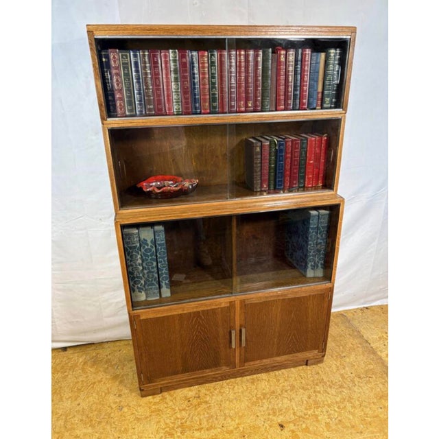 1950s Vintage Minty of Oxford Sectional Stacking Bookcase in Oak, 1960s For Sale - Image 5 of 11