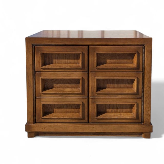 Pair of Mid-Century Modern Oak Nightstands With Paneled Drawer Fronts For Sale - Image 13 of 18